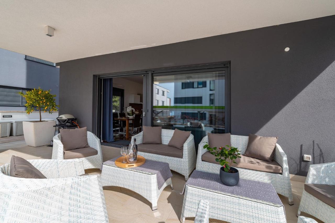Apartman Darija Sukošan Kültér fotó