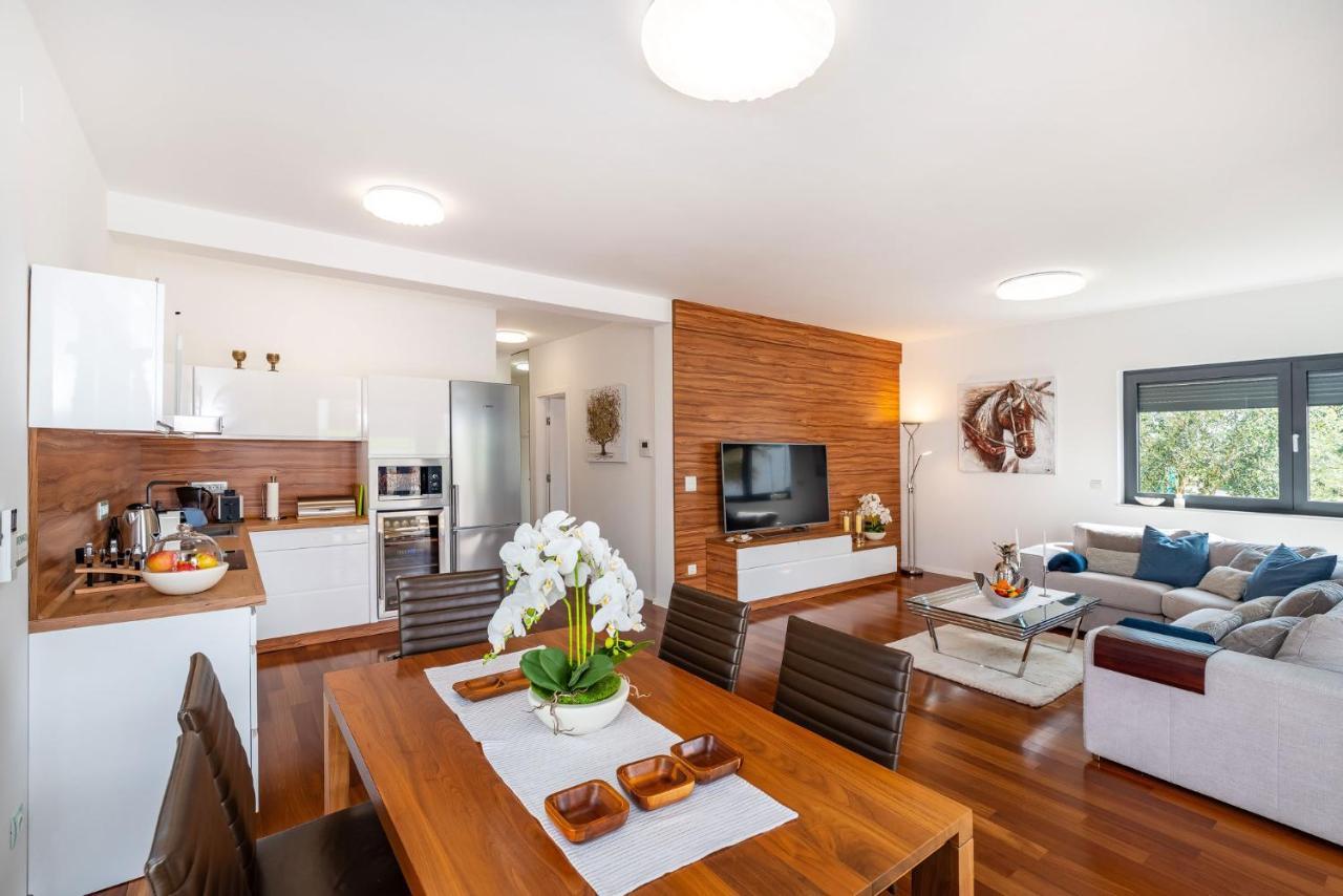 Apartman Darija Sukošan Kültér fotó